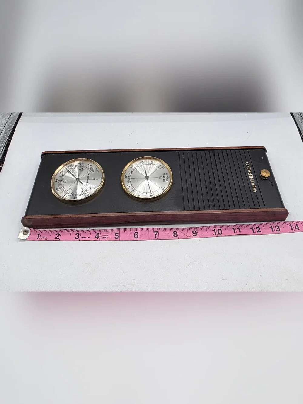 Vintage Rare Realistic Wall Hanging 12-150 Weather Station 3 Channel Radio Gauge